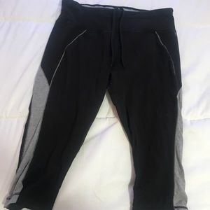 Capri Workout Leggings